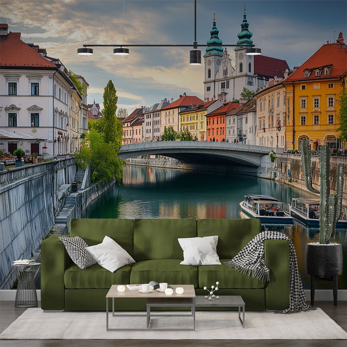 Fototapet avrupa kentsel | Suyun kenarında resmedilen manzara