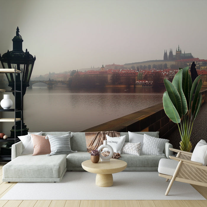 Tapeta na mostu | Maglovita atmosfera povijesnog grada