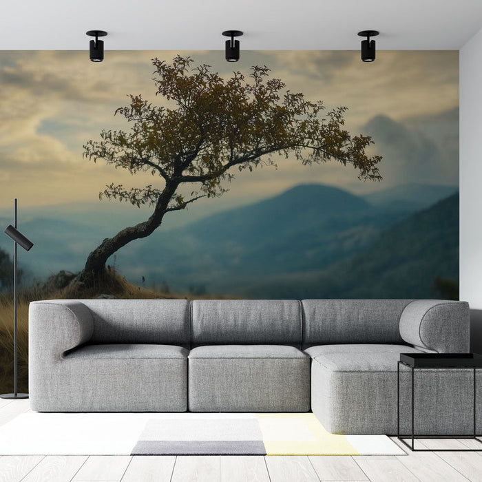 Tapeta s přírodou | Samostatný strom na kopci