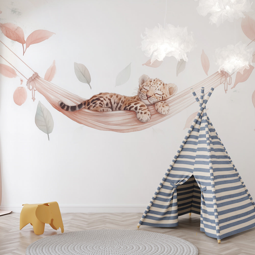 Fototapet barn | Baby leopard på en hengekøye — WonderMural, image size:1000x1000