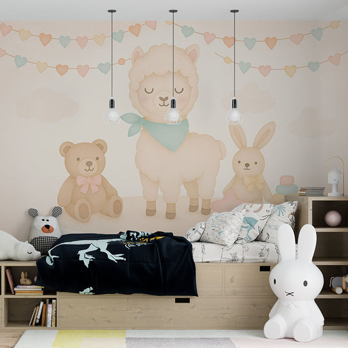 Carta da parati con animali carini | Un'alpaca gioiosa circondata da teneri giocattoli per la camera dei bambini