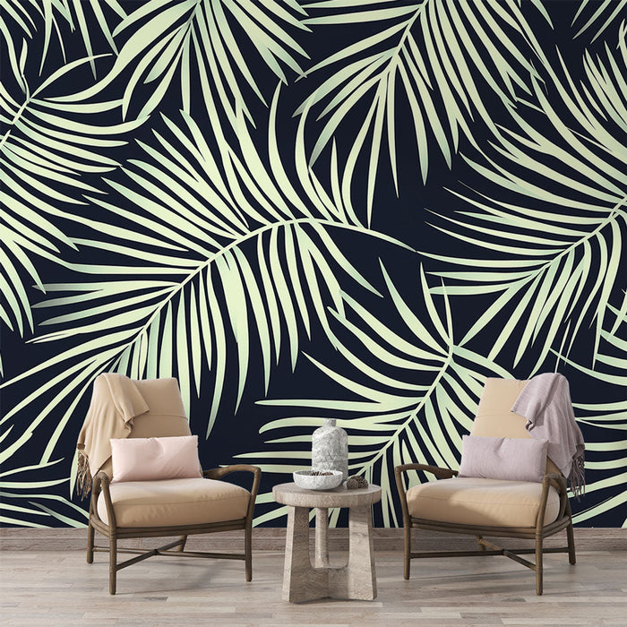 Tapetové tapety s tropickými listy | Palmové listy na tmavém pozadí