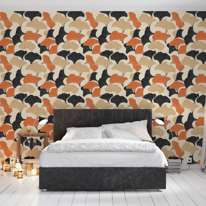 Papel de parede folhas de ginkgo | Um padrão colorido de folhas estilizadas em laranja, creme e preto