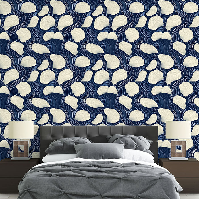 Fototapet dalgalı yapraklar | Lacivert zemin üzerinde beyaz yaprak deseni