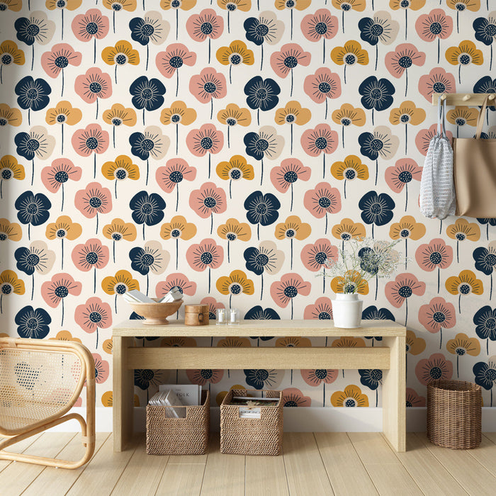 Tapeta s barevnými moderními květinovými vzory na krémovém pozadí