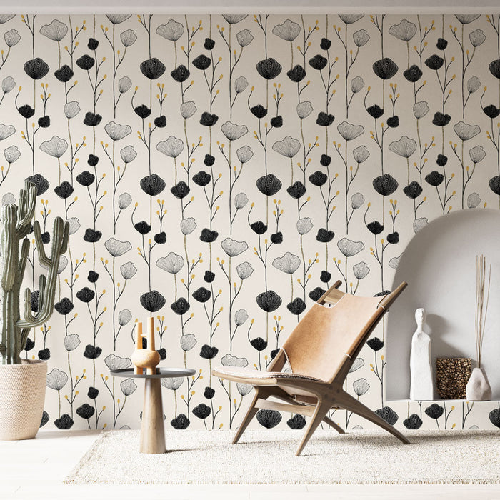 Tapeta květinová monochromatická | Jemné vzory černých a šedých květů s doteky zlata