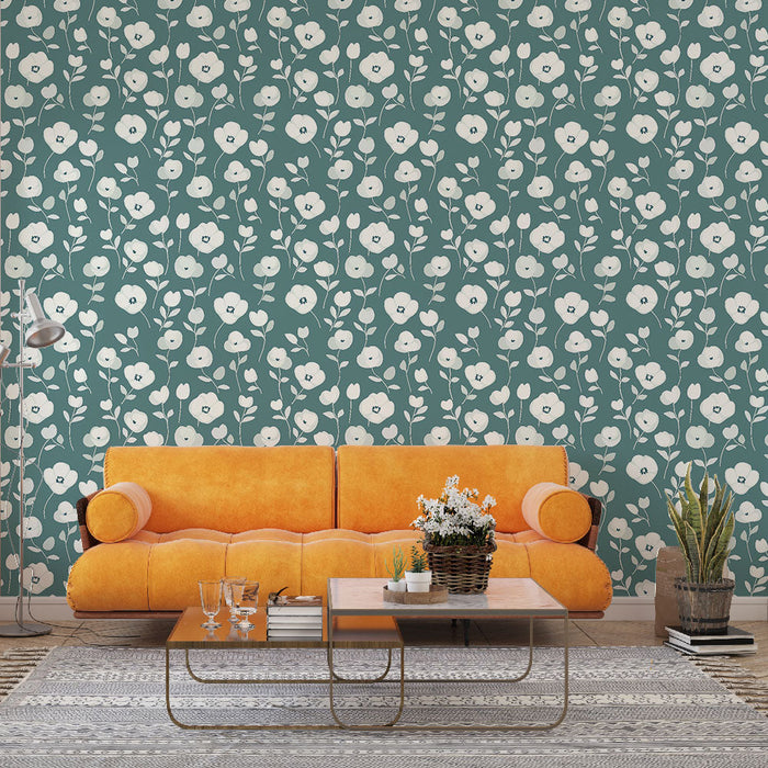 Florální Tapeta | Bílý květinový vzor na jemně modro-zeleném pozadí