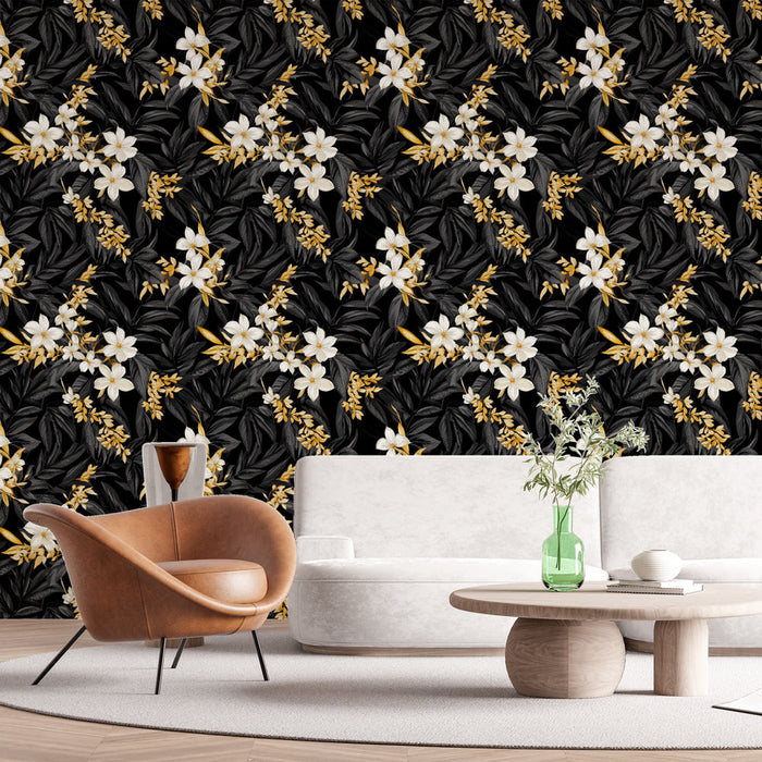 Siyah çiçekli duvar kağıdı | Koyu bir arka plan üzerinde beyaz çiçeklerin ve altın yaprakların parıltısı