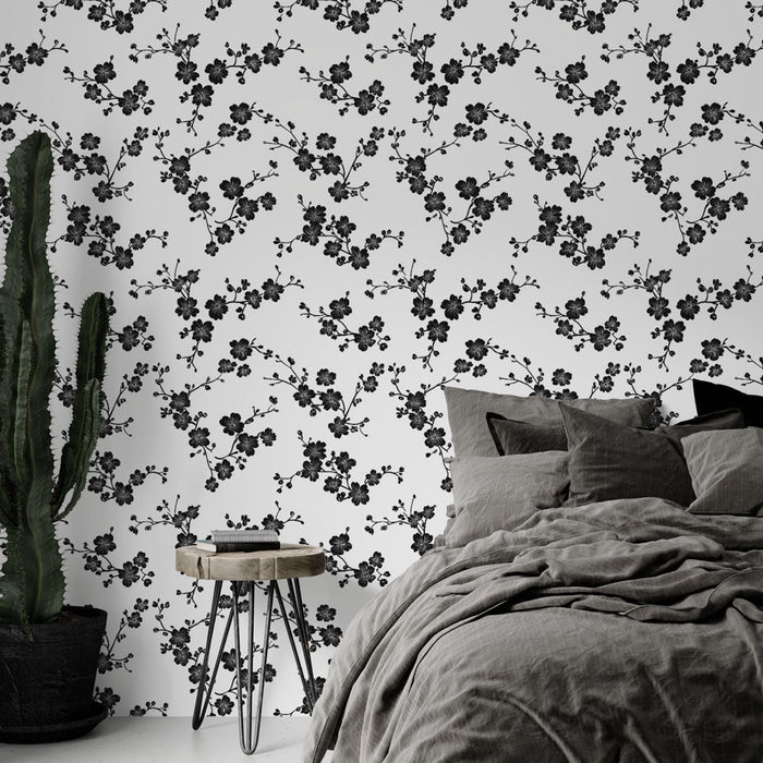 Fekete-fehér virágos tapéta | Elegáns virágok és finom ágak mintája