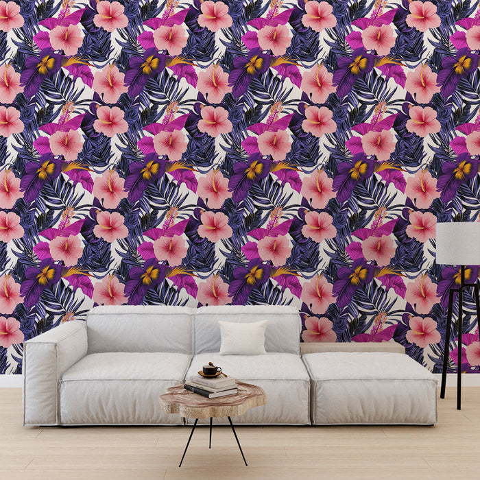 Papel pintado floral tropical | Patrón vibrante de flores rosas y hojas exóticas