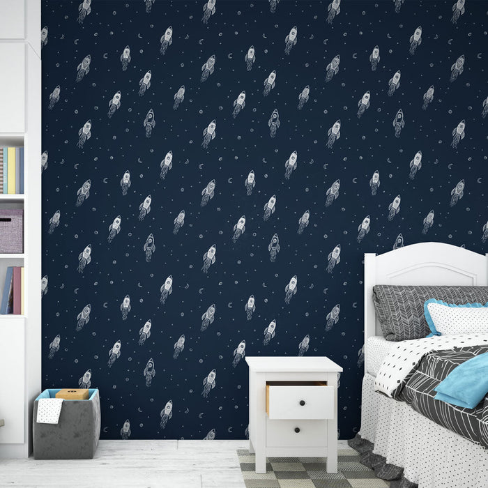 Tapete με ρουκέτες | Ένα παιχνιδιάρικο σχέδιο με ρουκέτες σε φόντο αστεριών νύχτας