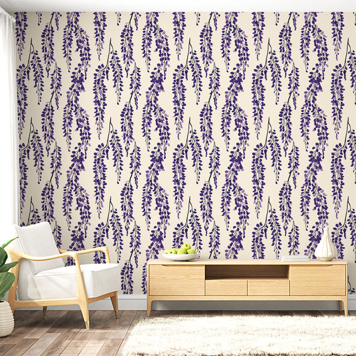 Papel pintado glicina | Elegantes racimos de flores violetas sobre un fondo claro