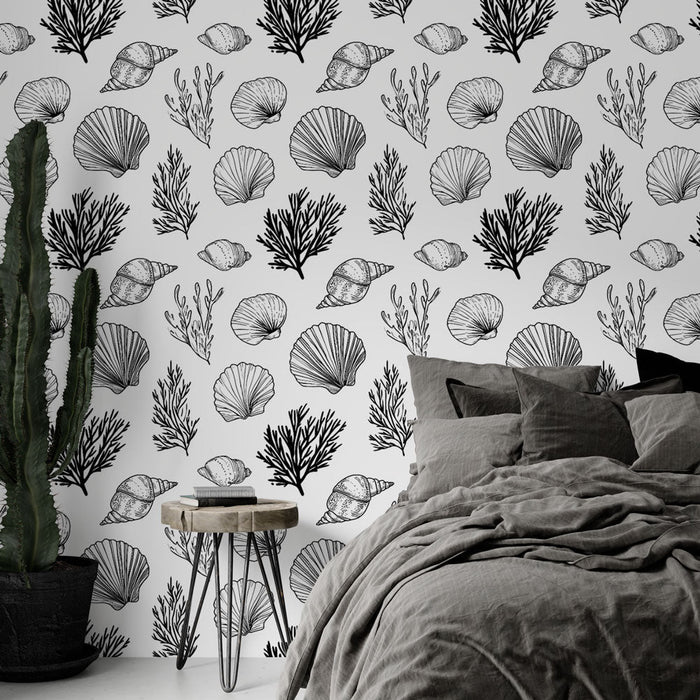 Tapetti meri | Graafiset kuviot simpukoista ja levästä valkoisella taustalla