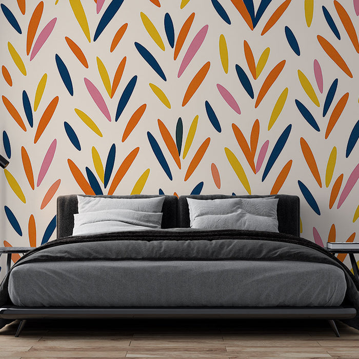 Tapete με βοτανικά μοτίβα | Πολύχρωμα φύλλα σε ζεστές αποχρώσεις σε κρεμ ανάλογο φόντο