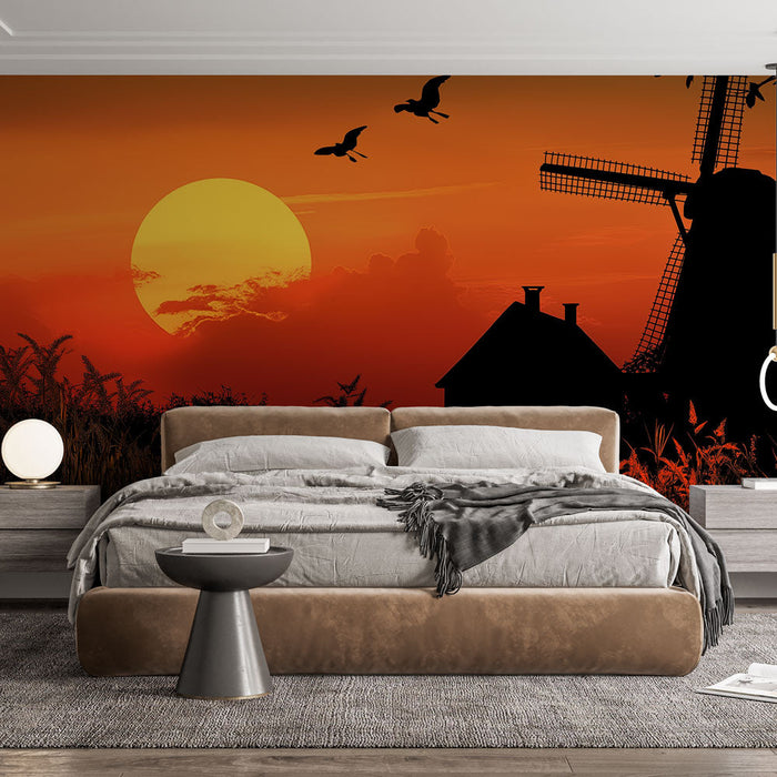 Carta da parati mulino a vento al tramonto | Silhouette di mulino a vento e casa sotto un cielo infuocato