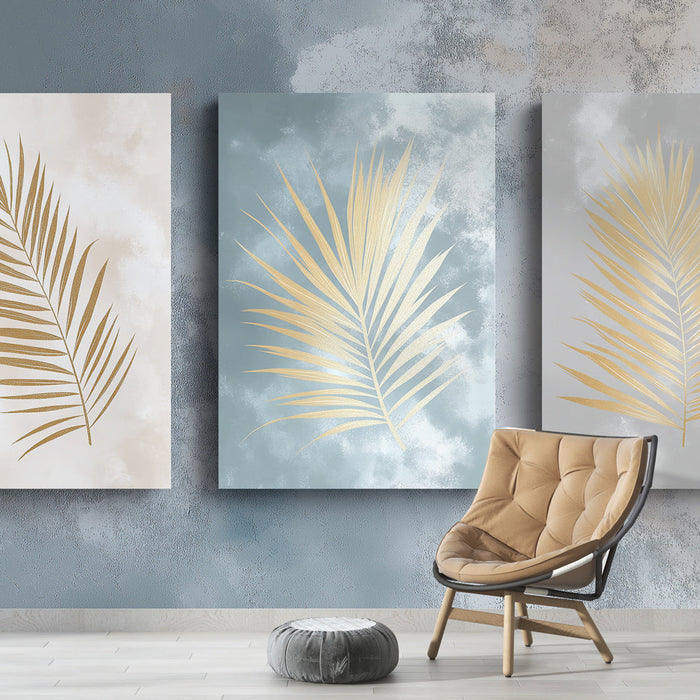 Tapete με απομίμηση ζωγραφικής φοίνικα | Χρυσά φύλλα σε μια απαλή παστέλ φόντο