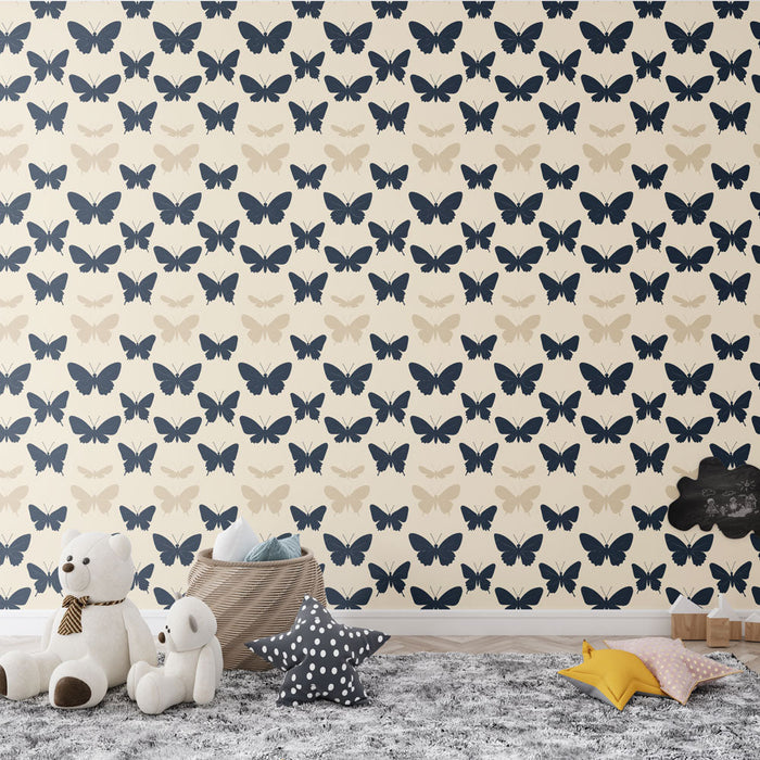 Tapeta s motýly | Černý a béžový motýlí vzor na světlém pozadí