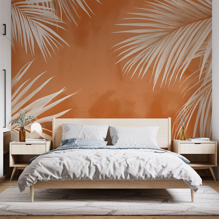 Tapete terracotta | Weiße Palmblätter auf terracotta Hintergrund