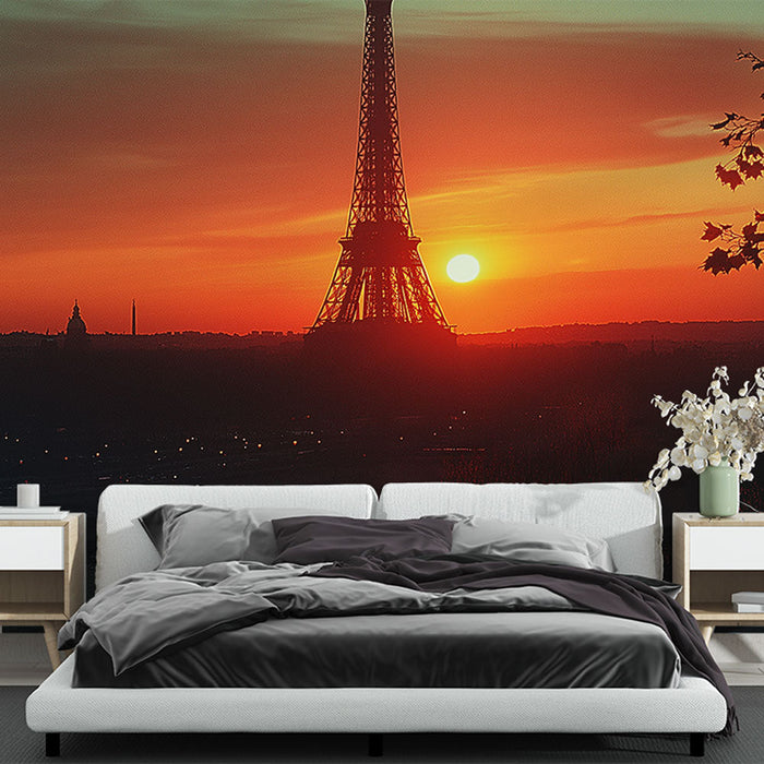 Papel pintado Eiffel Tower | Sunset over the iconic silhouette of the Eiffel Tower in Paris